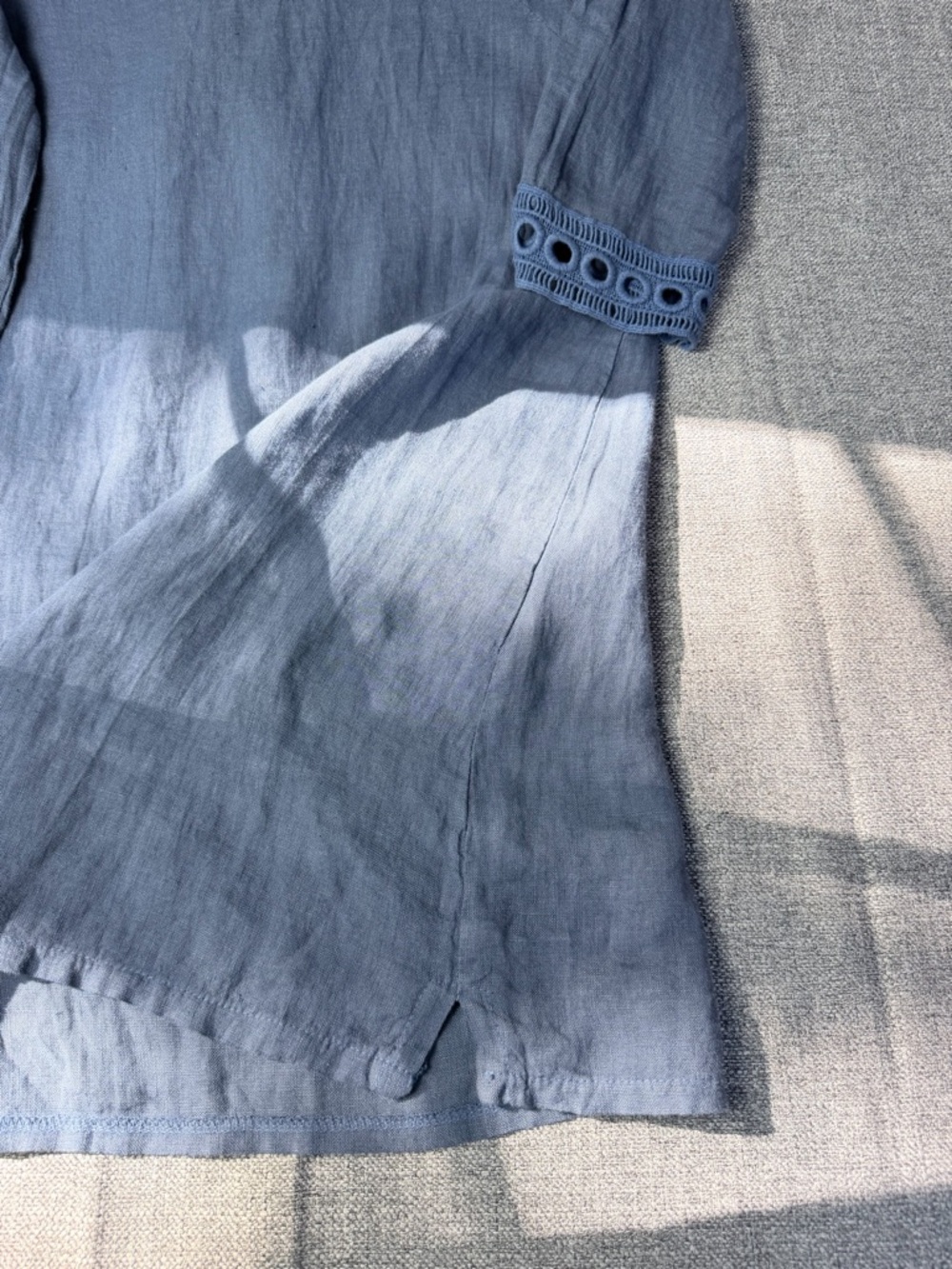 Via Signoria Italian Linen100% Tunic in Dusty Blue - Picture 9 of 14